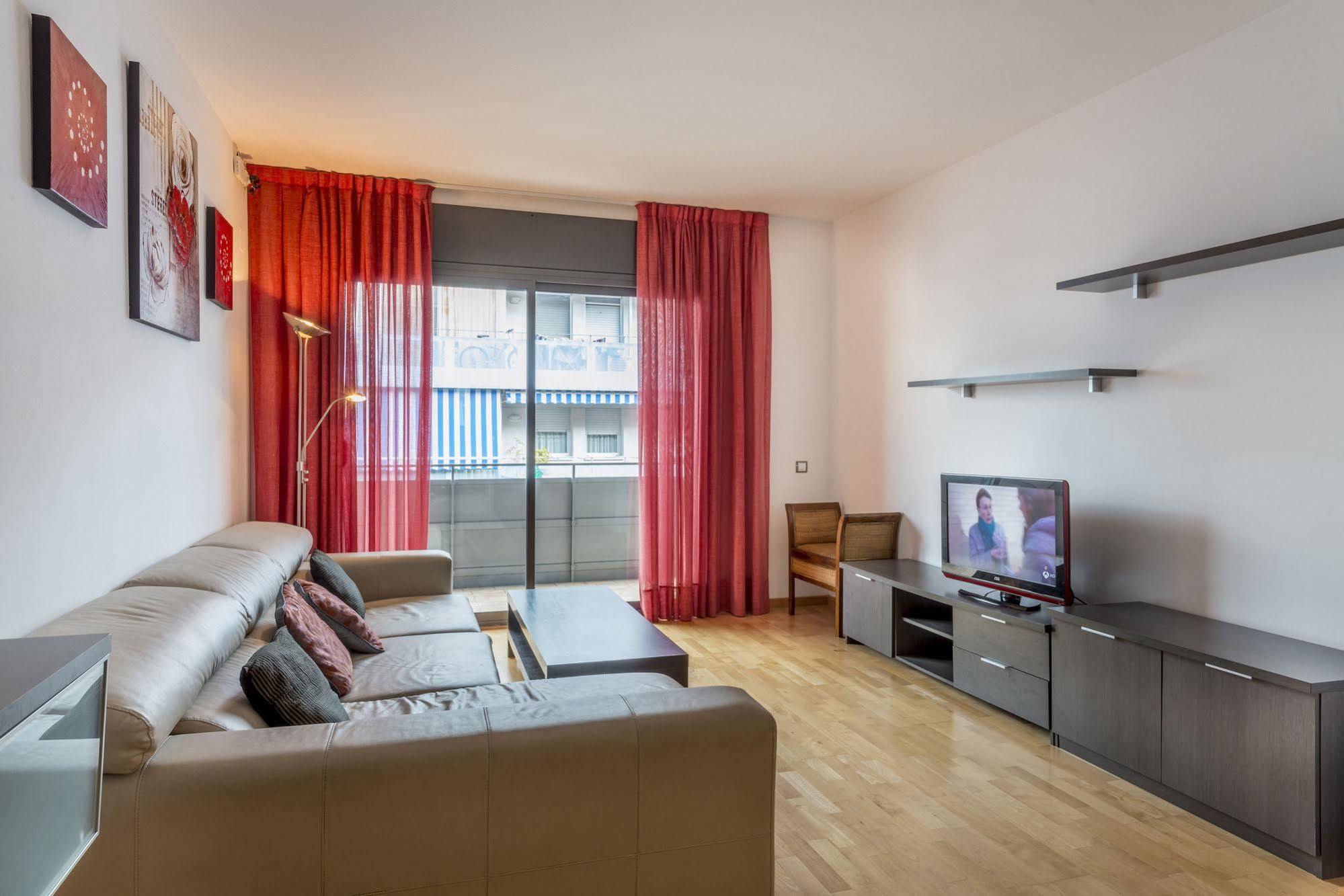 Alcam Badalona Playa Norte 외부 사진