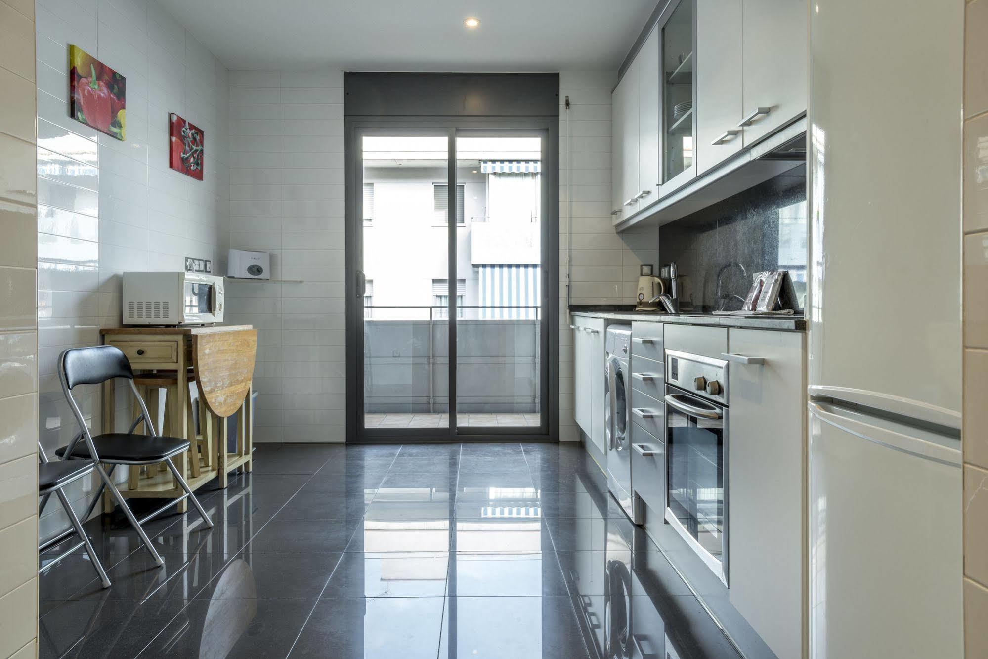 Alcam Badalona Playa Norte 외부 사진